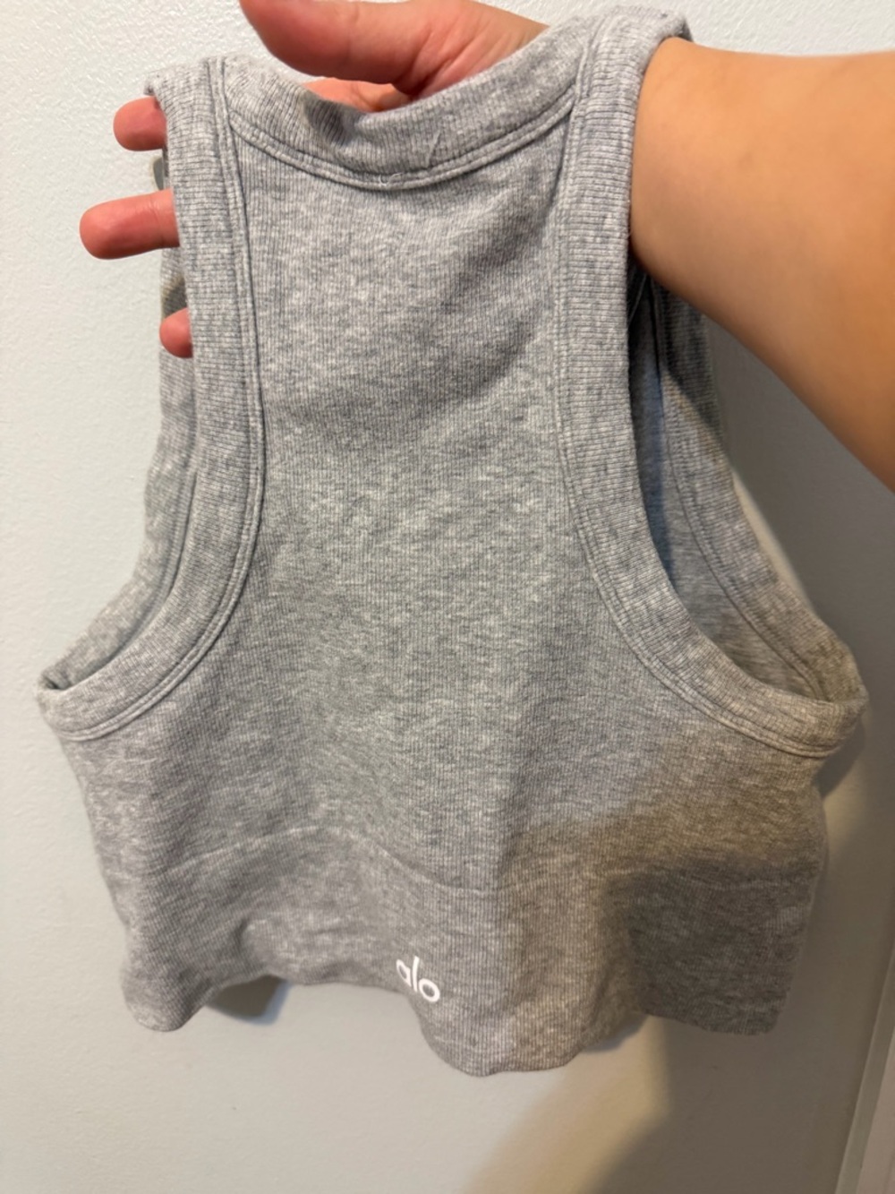 ALO Yoga Heather Gray Cropped Ribbed Tank